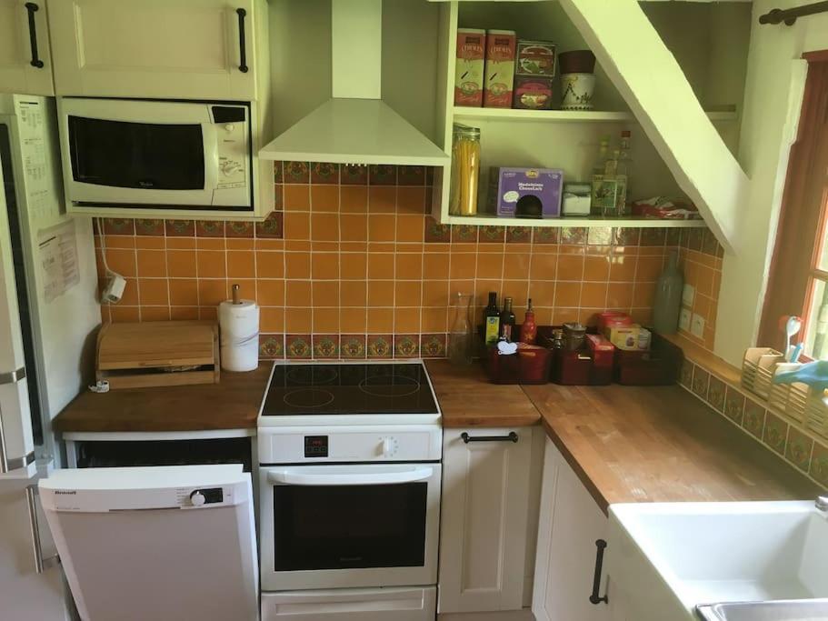 Le Colombage, Jolie Longere Pres De Giverny Eure Hardencourt-Cocherel エクステリア 写真